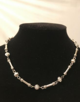 Picture of Vintage Cubic Zirconia Necklace 14 Inch